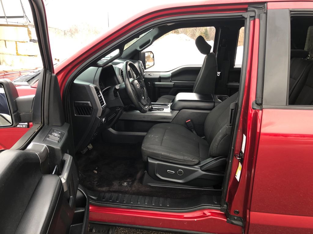Used 2016 Ford F150 XLT w/ Equipment Group 301A Mid image 18