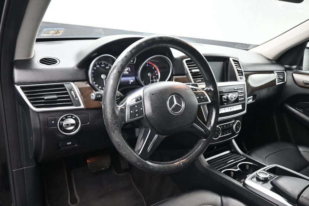 Used 2015 Mercedes-Benz ML 250 BlueTEC 4MATIC image 13