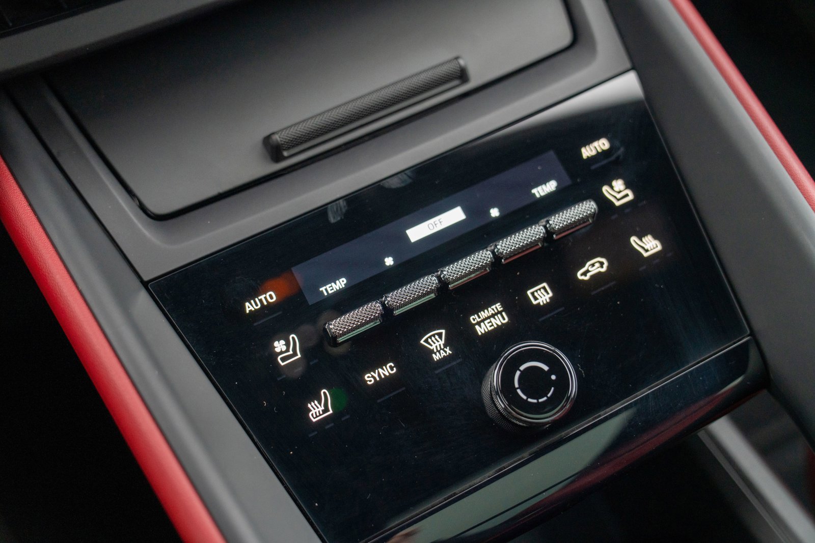 Certified 2025 Porsche Macan Electric image 20