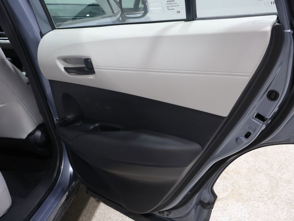 Certified 2023 Toyota Corolla Cross L image 21