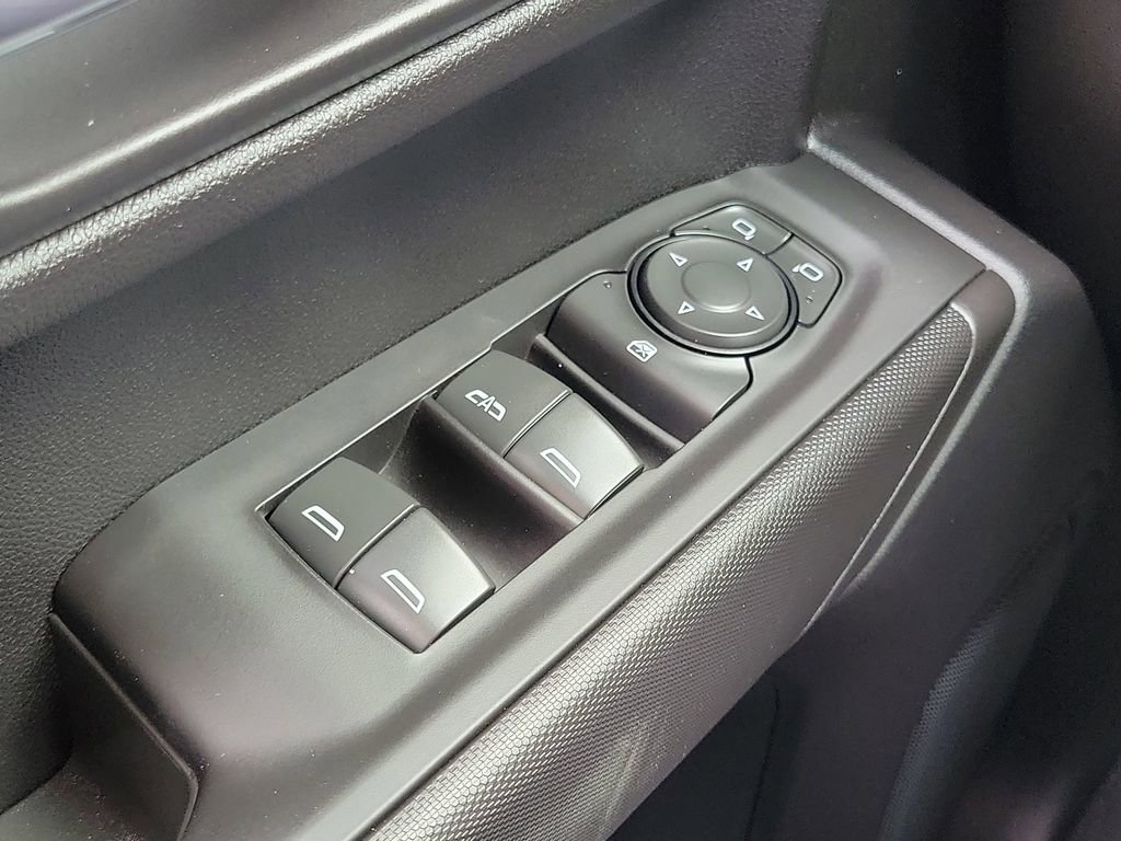 Used 2026 Chevrolet Silverado 1500 Custom image 14