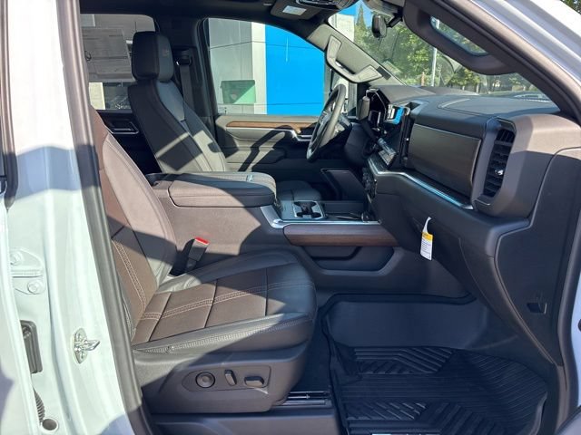 New 2026 Chevrolet Silverado 3500 High Country w/ High Country Premium Package AWD/4WD image 41