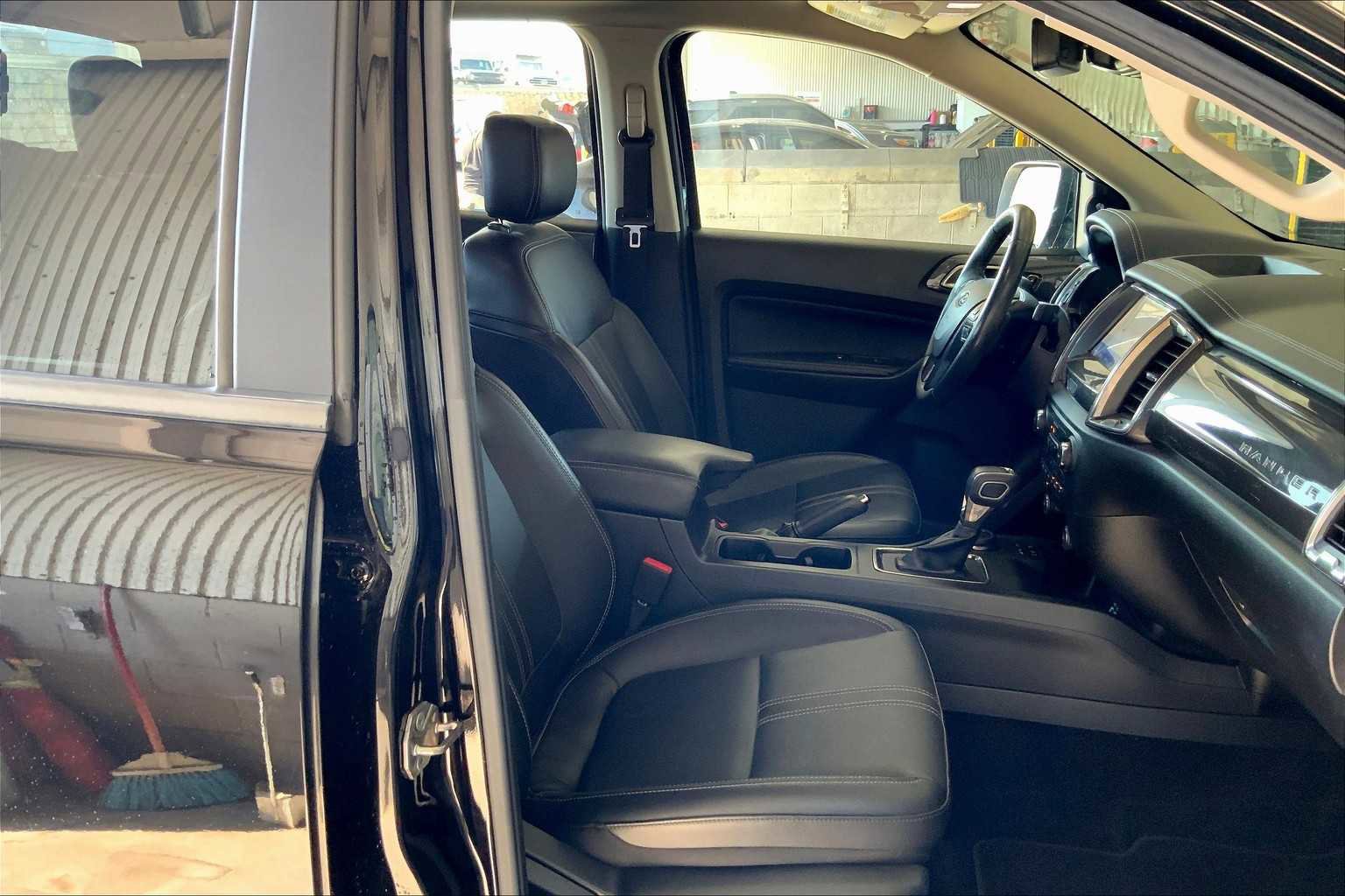 Used 2020 Ford Ranger Lariat w/ Equipment Group 501A Mid image 9