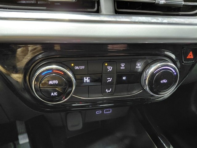 Used 2025 Chevrolet Trax LT image 23