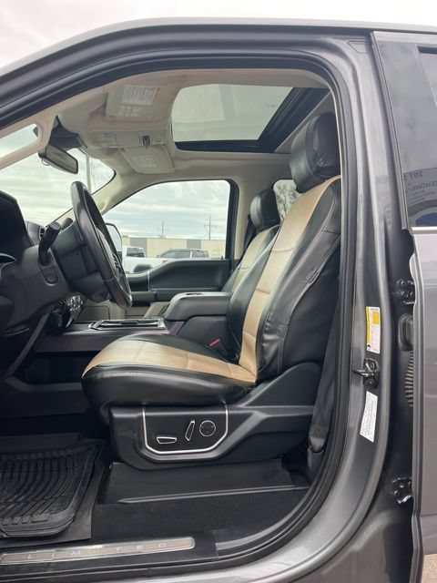 Used 2021 Ford F350 Limited AWD/4WD image 27