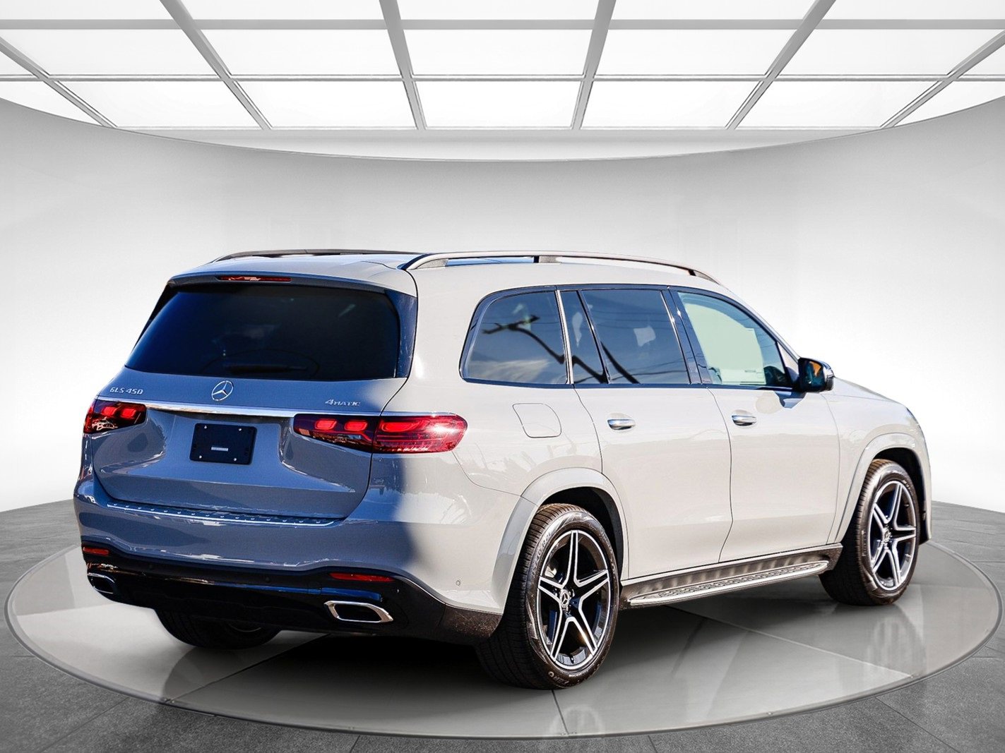 New 2026 Mercedes-Benz GLS 450 4MATIC image 4