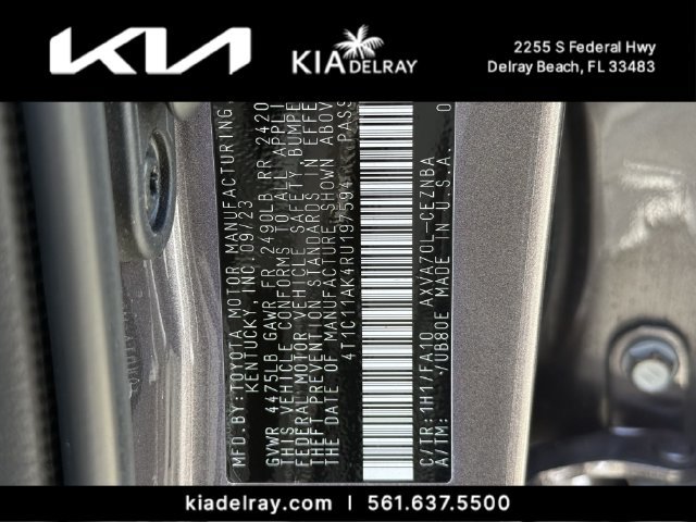 Used 2024 Toyota Camry LE FWD image 32