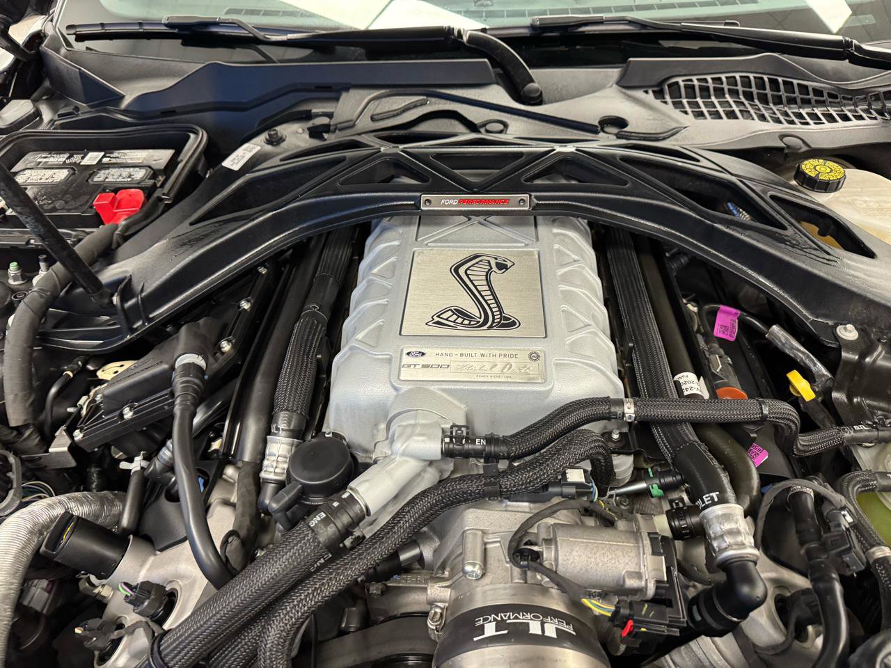 Used 2020 Ford Mustang Shelby GT500 w/ Technology Package RWD image 27