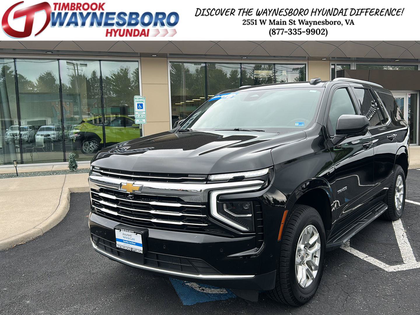 Used 2025 Chevrolet Tahoe LT AWD/4WD image 1