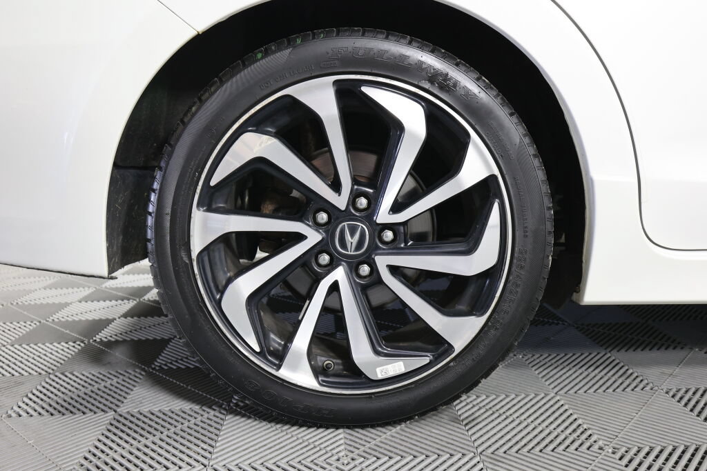 Used 2018 Acura ILX w/ Special Edition Package FWD image 7