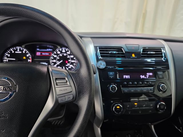 Used 2015 Nissan Altima 2.5 S w/ Power Driver Seat Package image 16