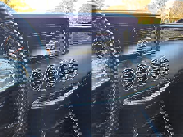 Used 2017 Mercedes-Benz S 63 AMG 4MATIC Cabriolet image 27