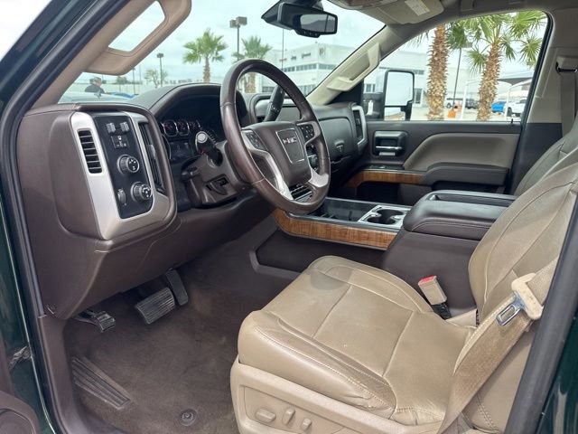 Used 2015 GMC Sierra 2500 SLT w/ Duramax Plus Package AWD/4WD image 17