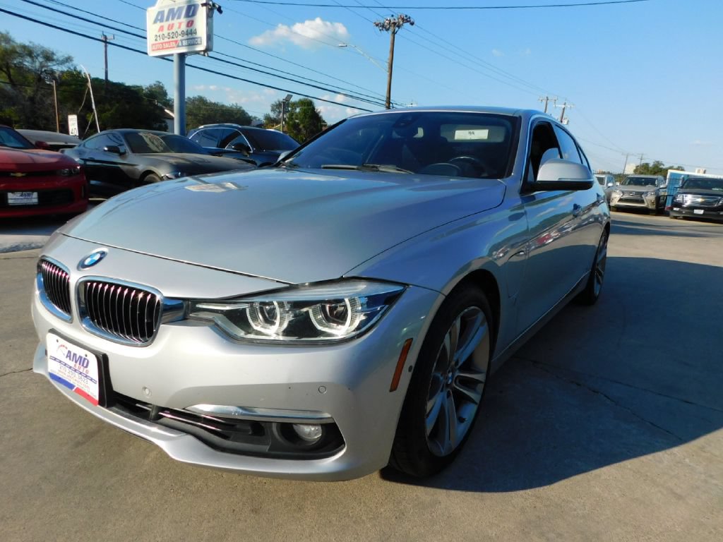 Used 2017 BMW 330e RWD image 3