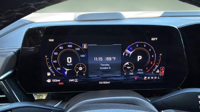 Used 2025 Chevrolet Tahoe LT AWD/4WD image 15