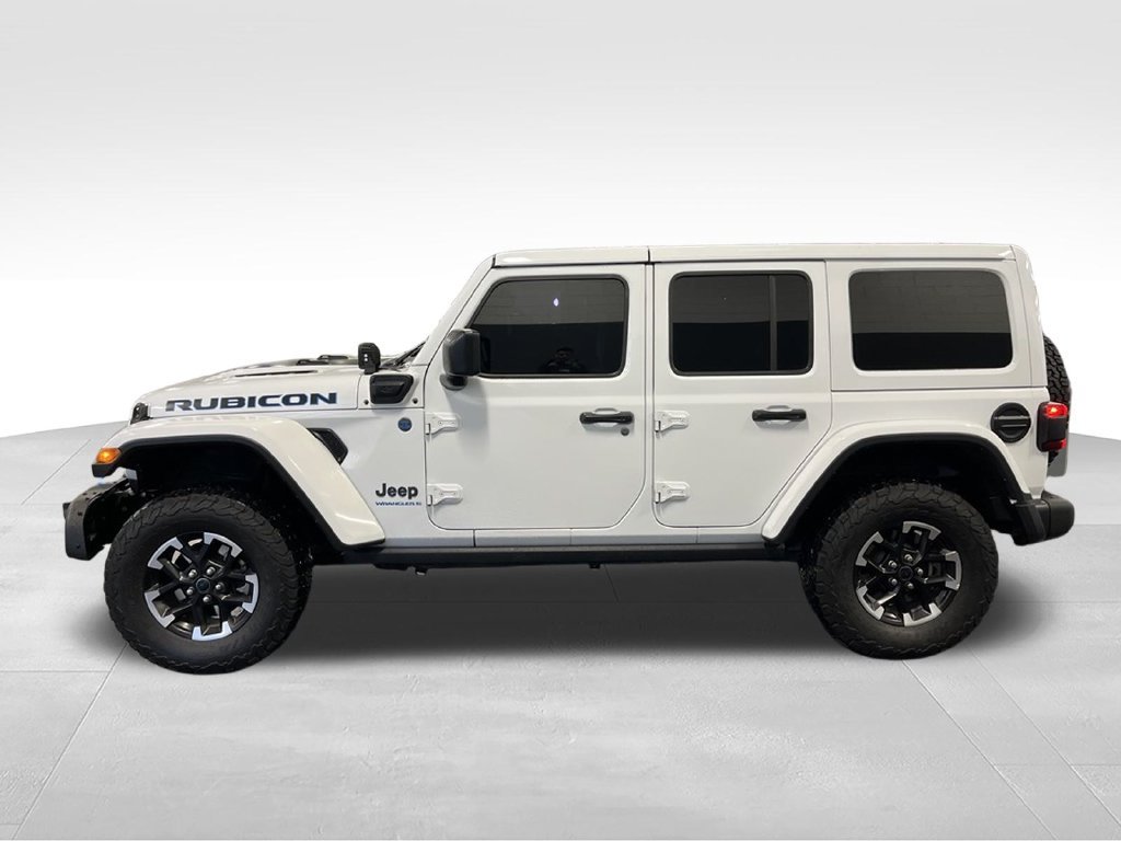 Used 2024 Jeep Wrangler Unlimited Rubicon 4xe AWD/4WD image 10
