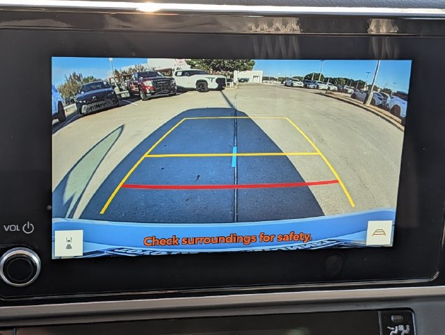 Used 2025 Toyota Camry LE FWD image 18
