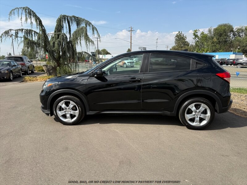 Used 2016 Honda HR-V EX image 4