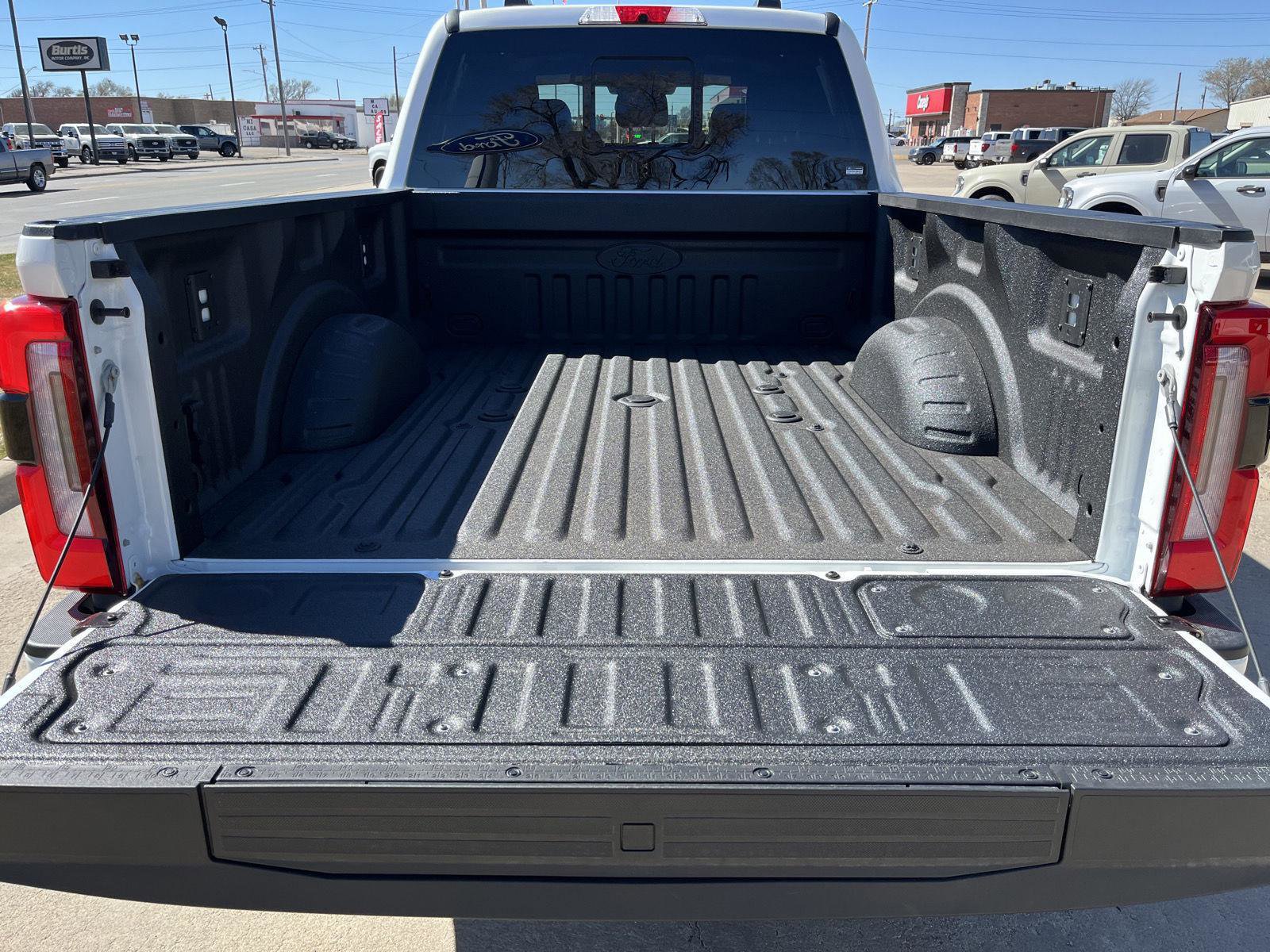 New 2026 Ford F250 Platinum image 6