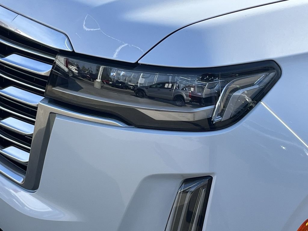 Used 2023 Cadillac Escalade Premium Luxury Platinum image 29