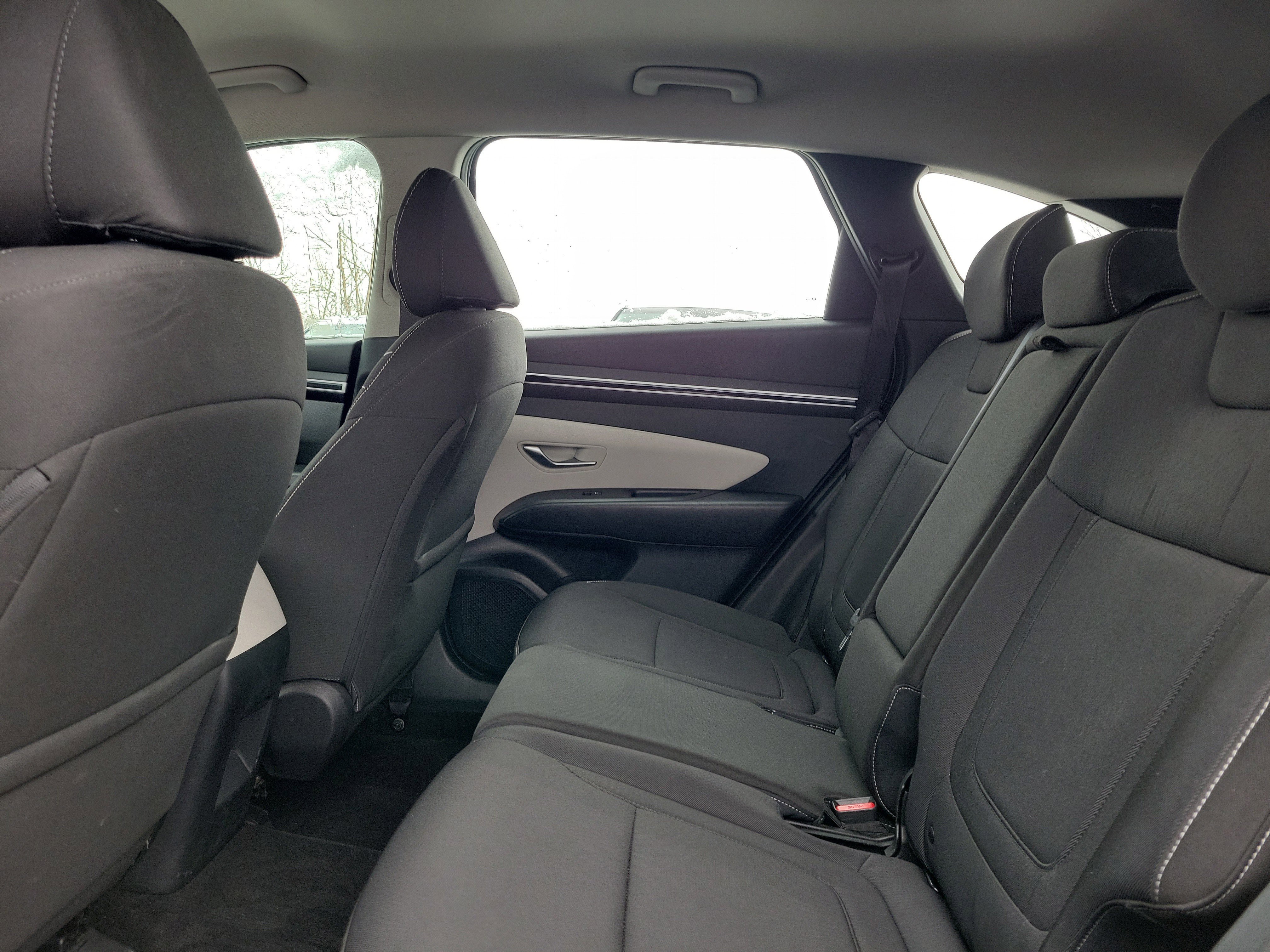 Used 2022 Hyundai Tucson SE image 11