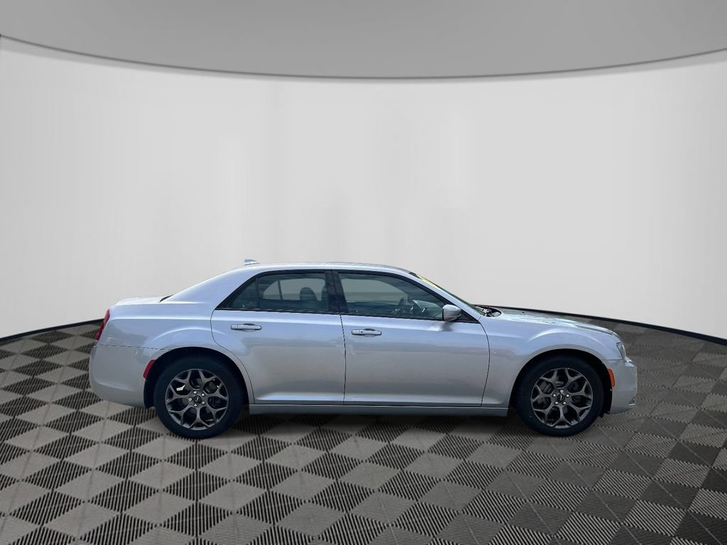 Used 2016 Chrysler 300 S AWD/4WD image 6