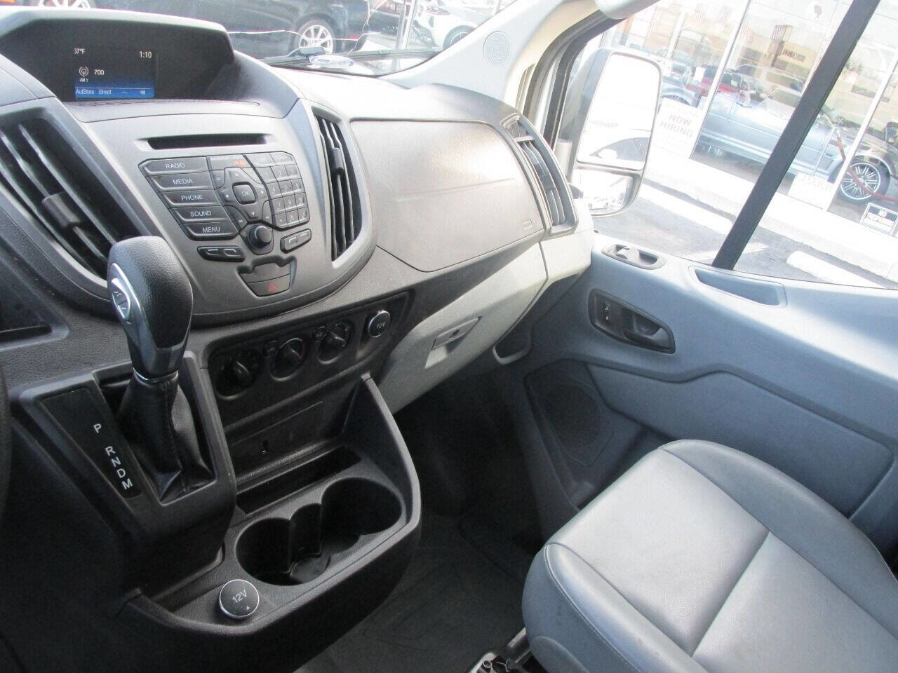 Used 2018 Ford Transit 250 148 Medium Roof image 60