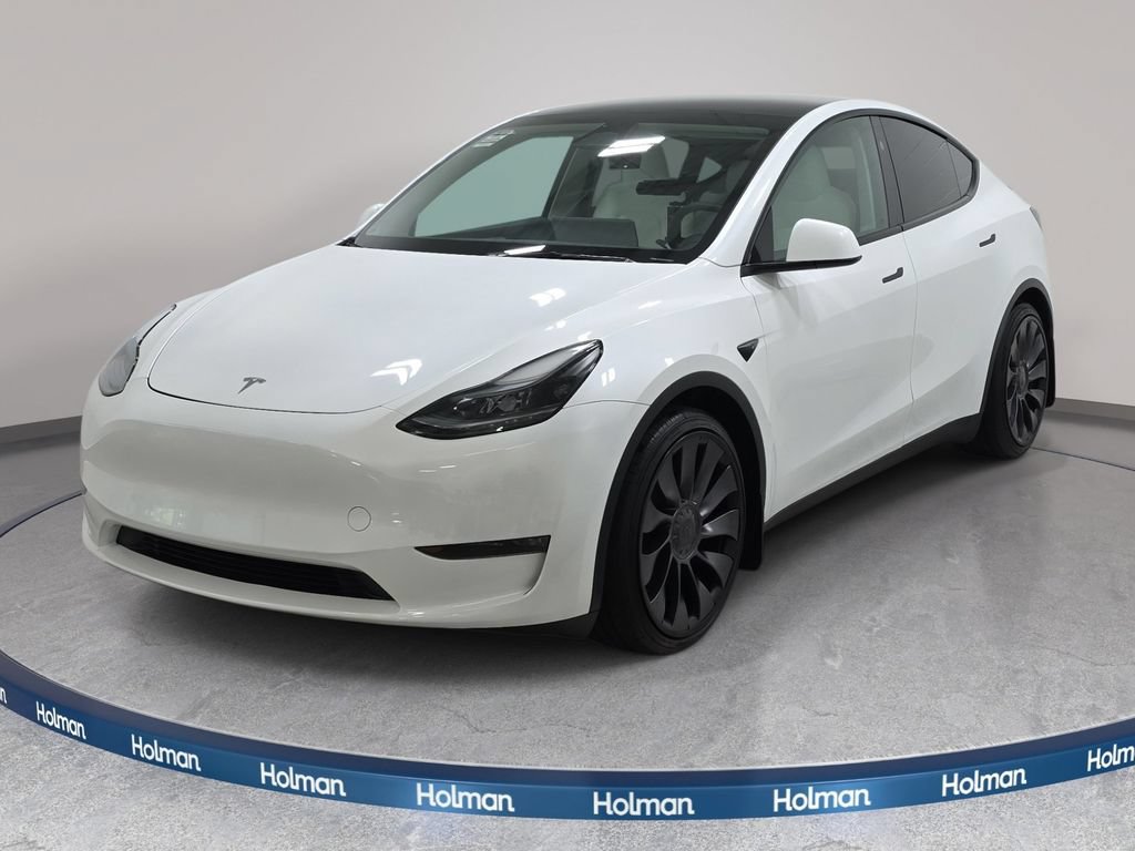 Used 2024 Tesla Model Y Performance AWD/4WD image 1