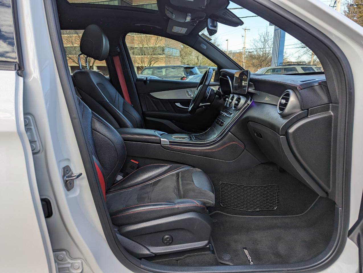 Used 2020 Mercedes-Benz GLC 43 AMG AMG GLC 43 4MATIC SUV image 30