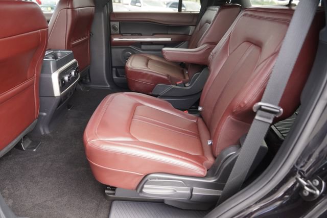 Used 2022 Ford Expedition Limited RWD image 13