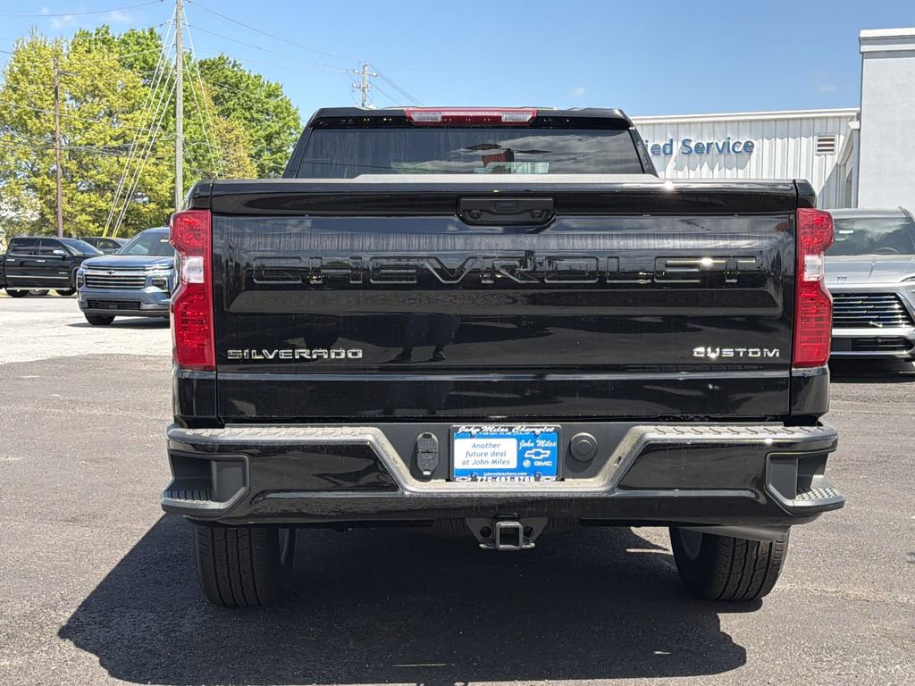 New 2026 Chevrolet Silverado 1500 Custom RWD image 20