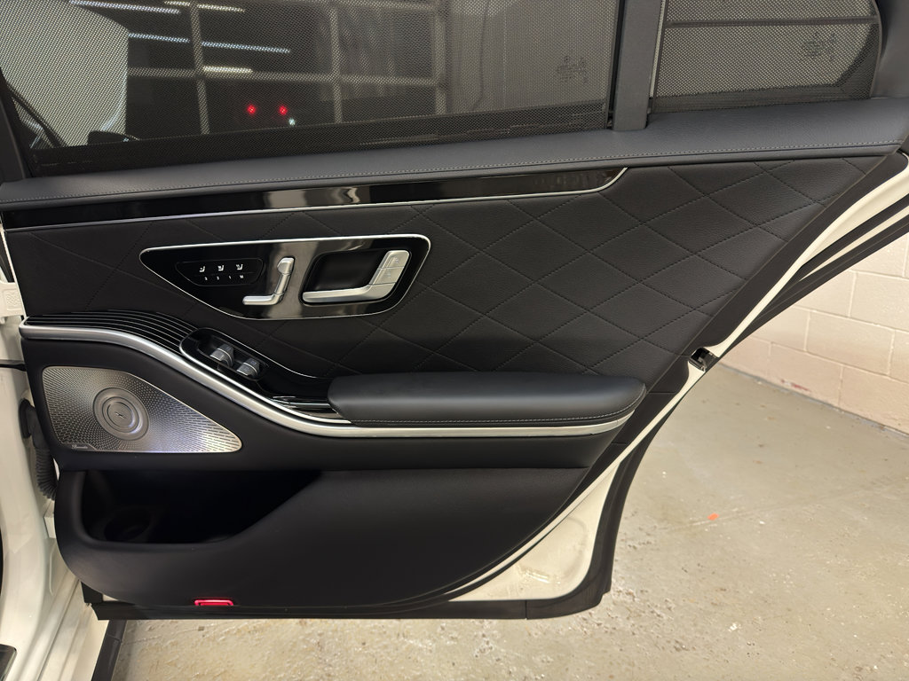 Used 2021 Mercedes-Benz S 580 4MATIC Sedan w/ AMG Line image 27