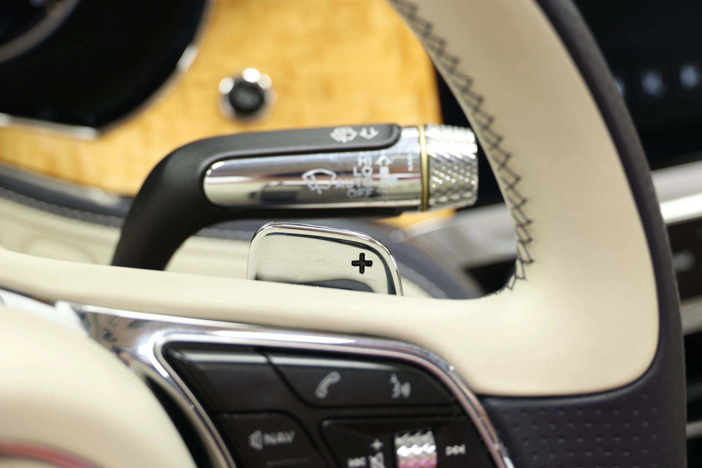 Used 2020 Bentley Flying Spur W12 w/ First Edition Specification image 32