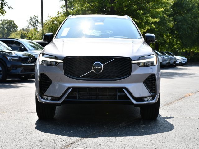New 2026 Volvo XC60 B5 Plus w/ Protection Package Premier image 2
