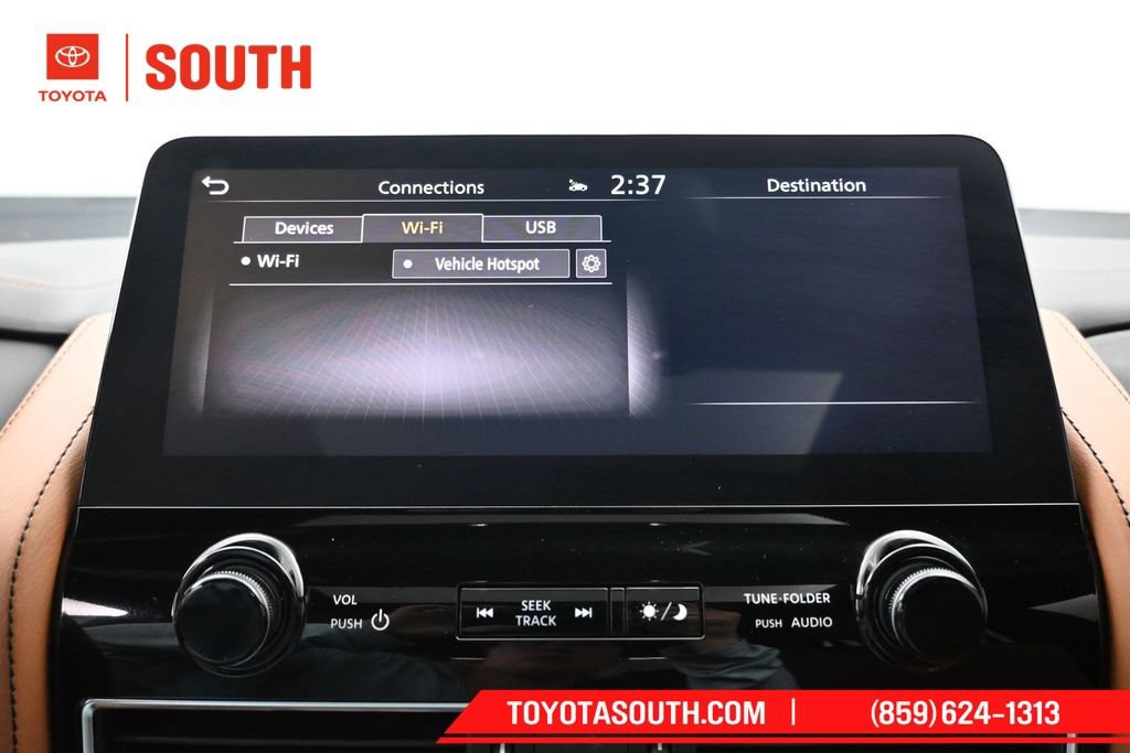Used 2024 INFINITI QX80 Sensory AWD/4WD image 17