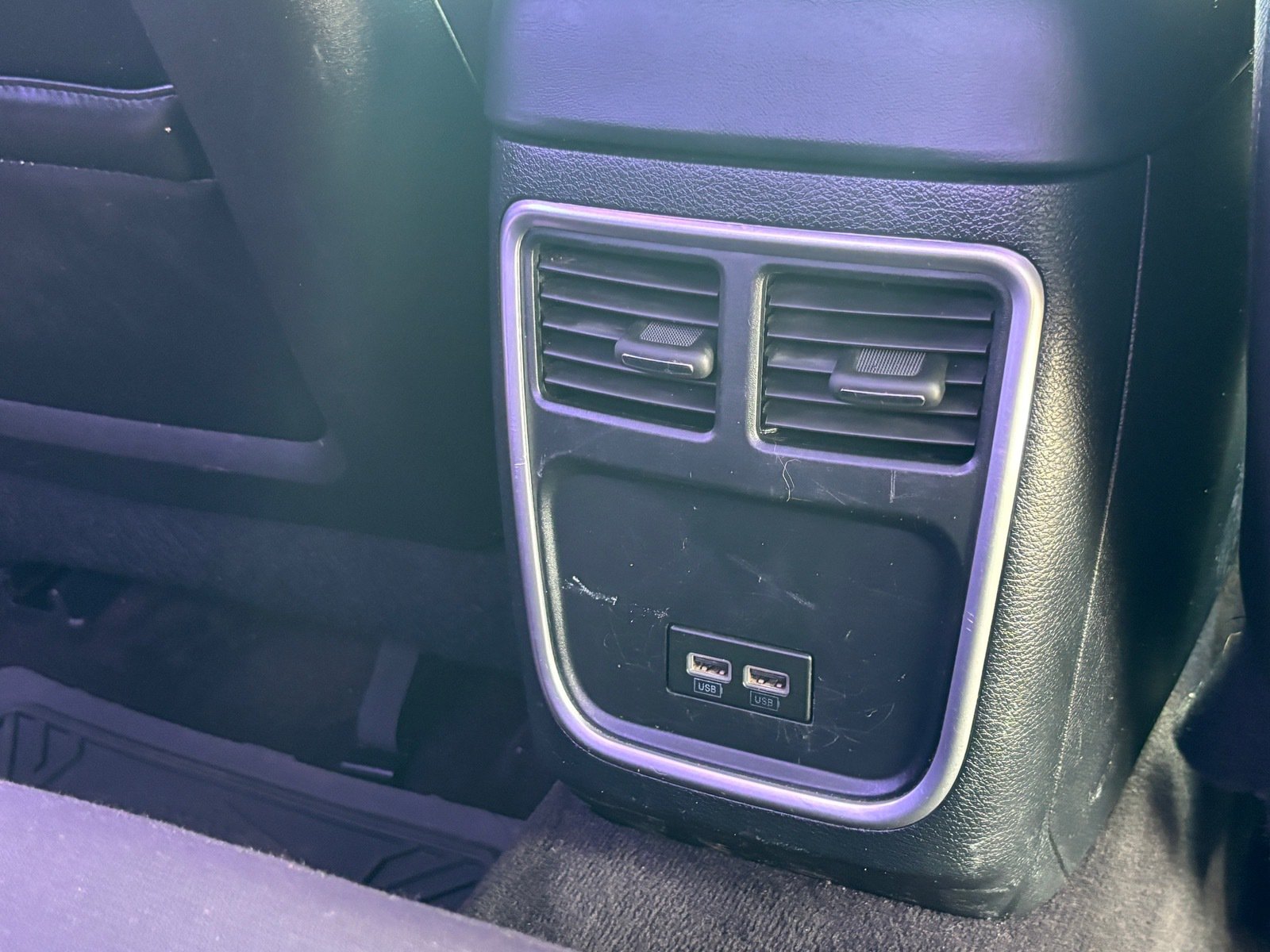 Used 2017 Dodge Charger SXT RWD image 28