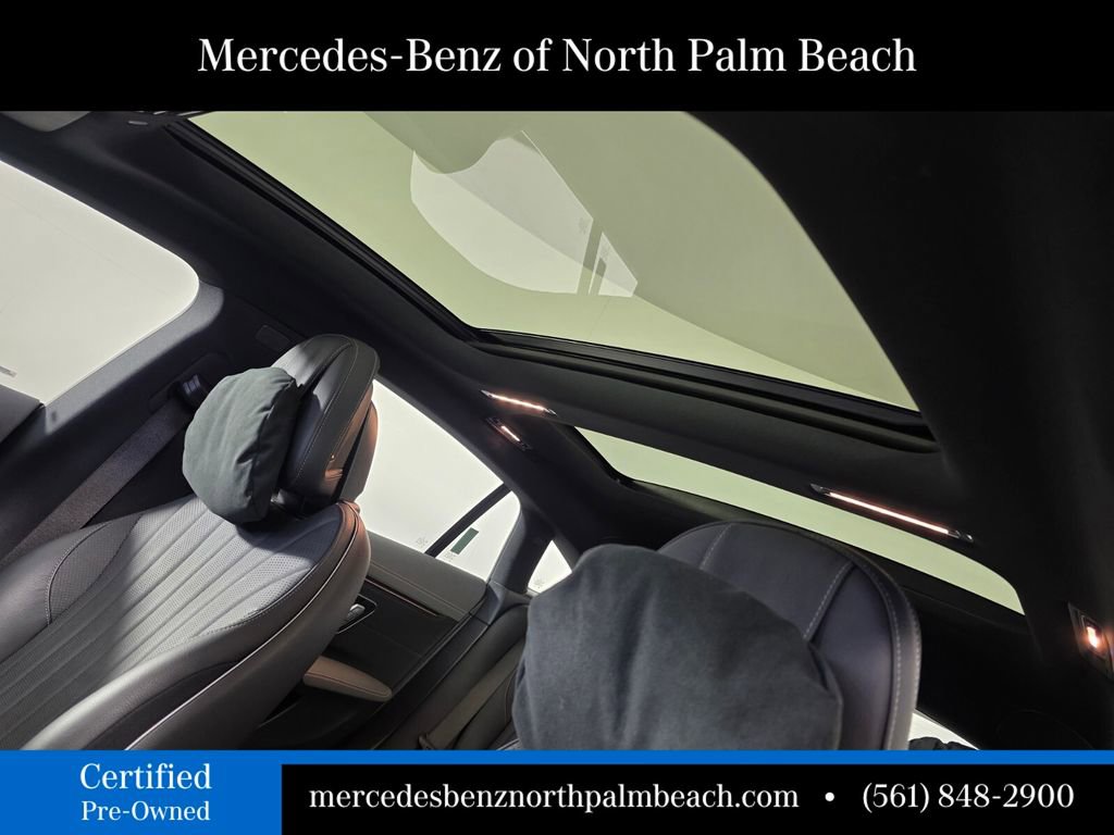 Certified 2022 Mercedes-Benz EQS 580 4MATIC Sedan image 12