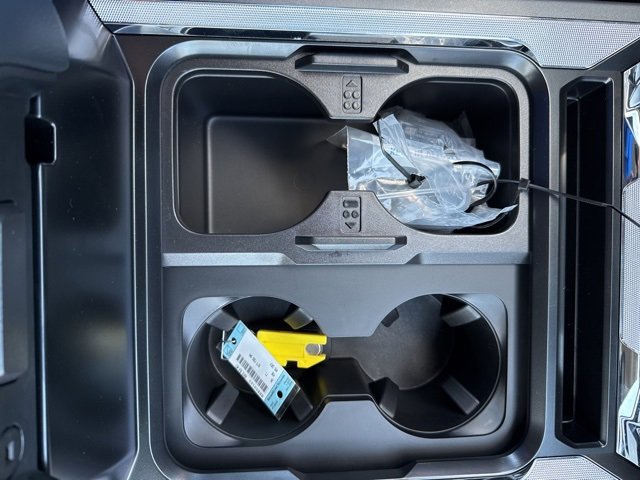 New 2025 Ford F350 Lariat w/ Lariat Ultimate Package image 39