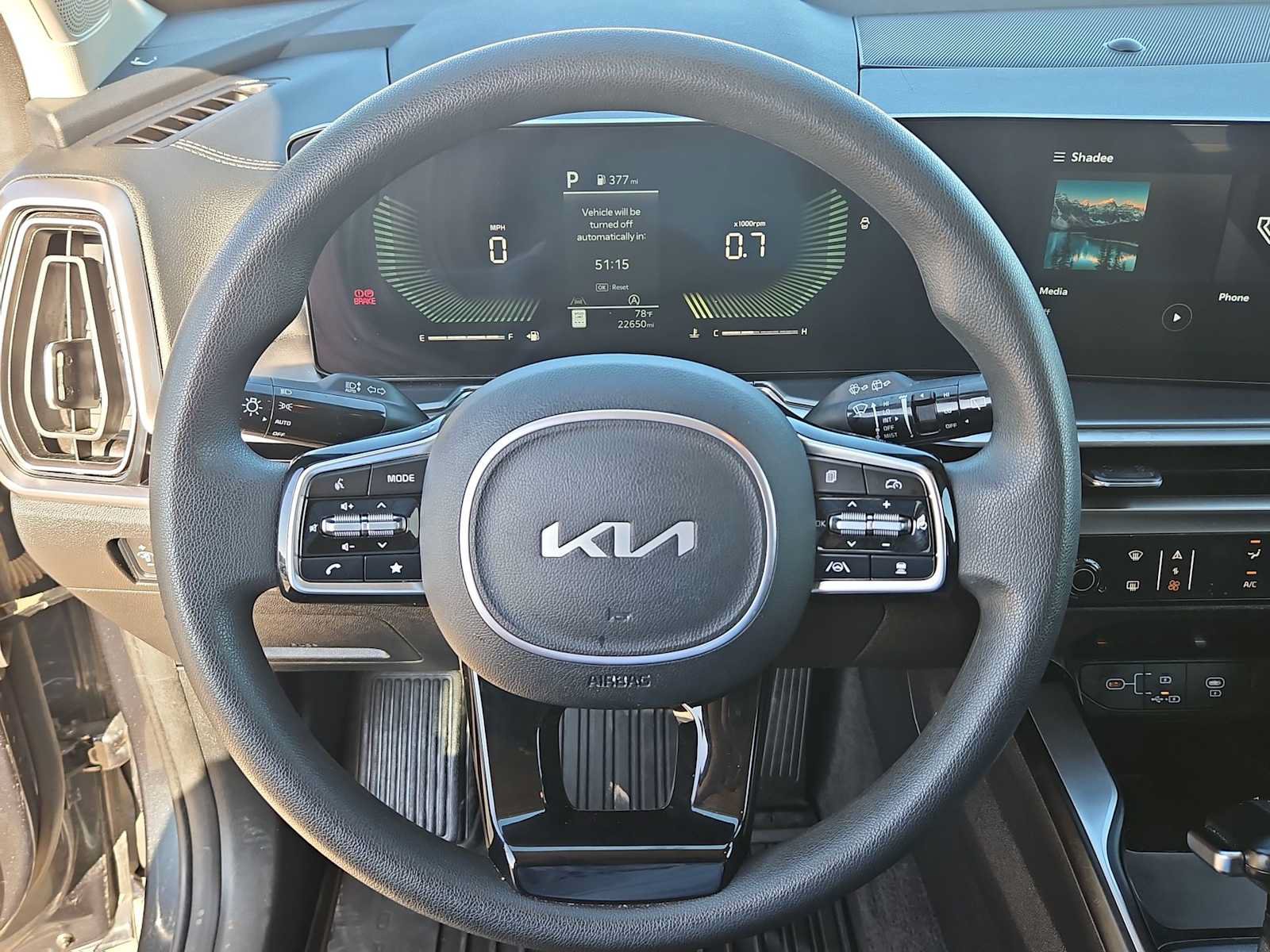 Used 2024 Kia Sorento LX FWD image 19