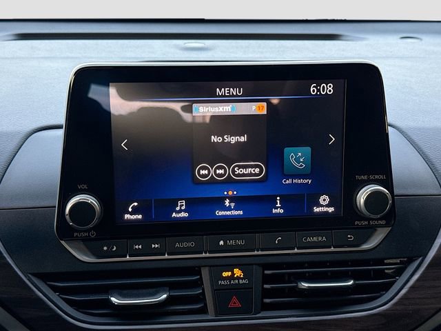 Used 2023 Nissan Altima 2.5 SV image 14