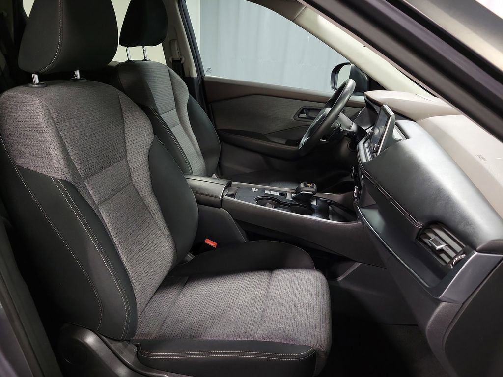 Used 2021 Nissan Rogue S image 24