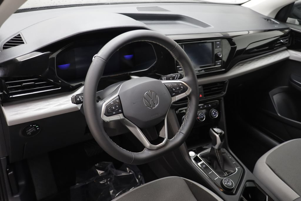 Certified 2024 Volkswagen Taos S AWD/4WD image 6