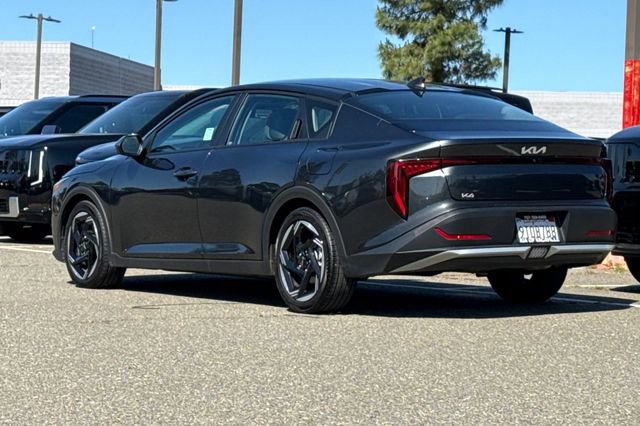 Certified 2025 Kia K4 EX FWD image 7