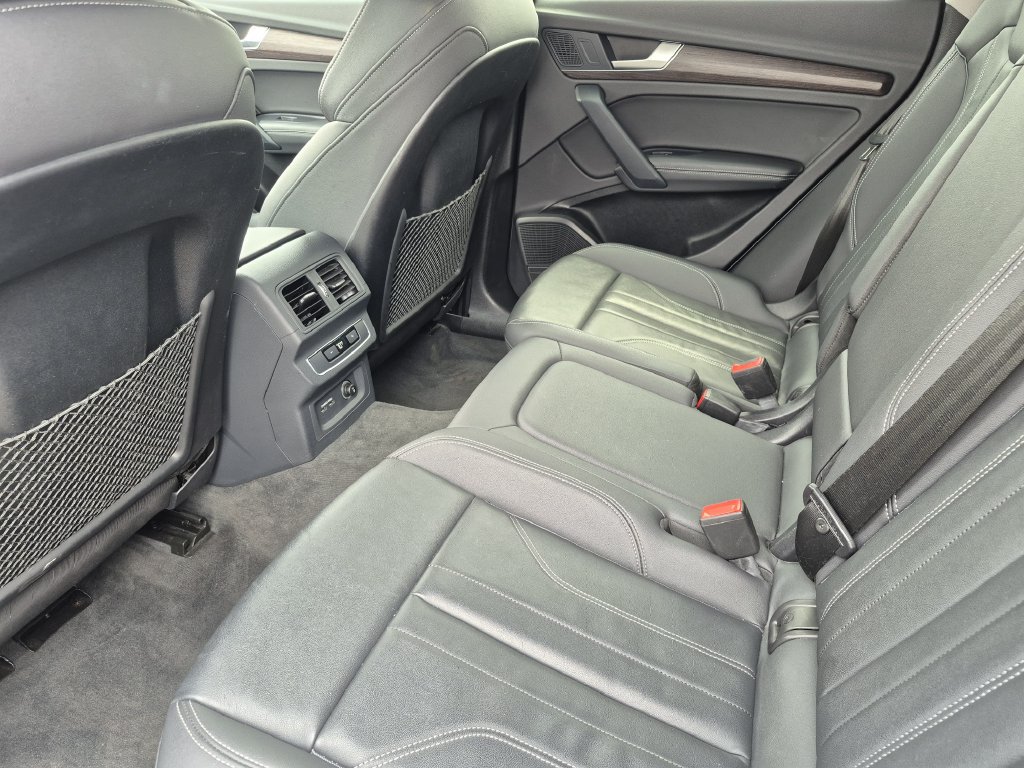 Used 2024 Audi Q5 2.0T Premium Plus AWD/4WD image 12