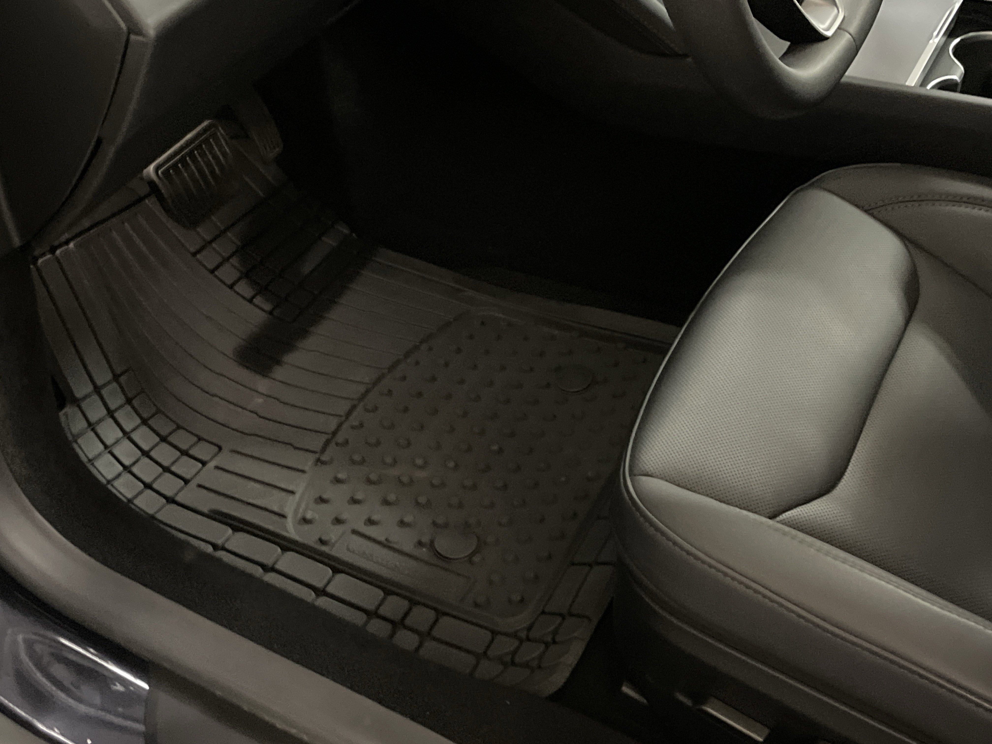 Used 2024 Tesla Model 3 image 17