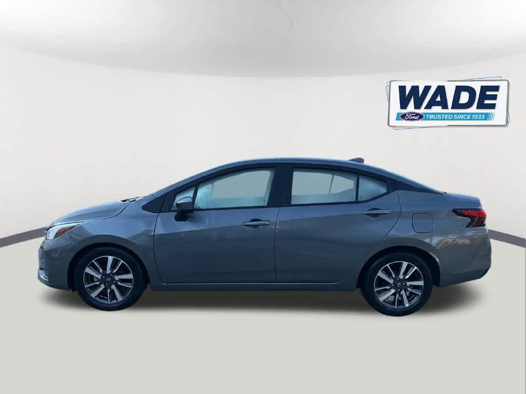 Used 2025 Nissan Versa SV FWD image 8