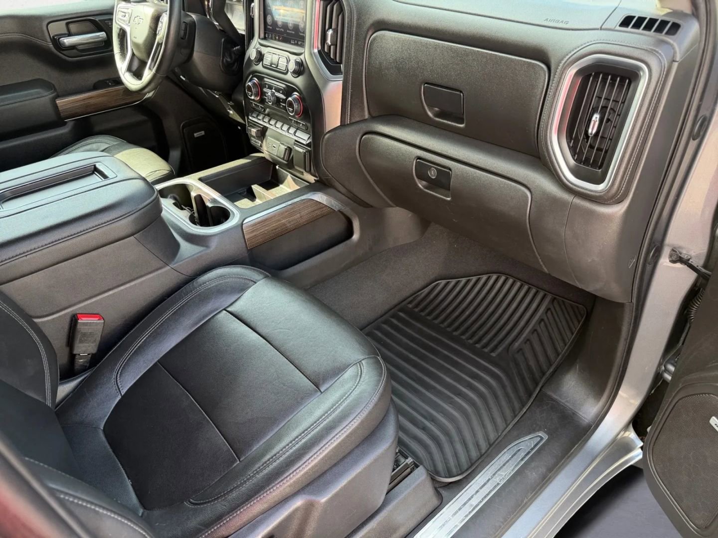 Used 2019 Chevrolet Silverado 1500 RST w/ All-Star Edition image 26