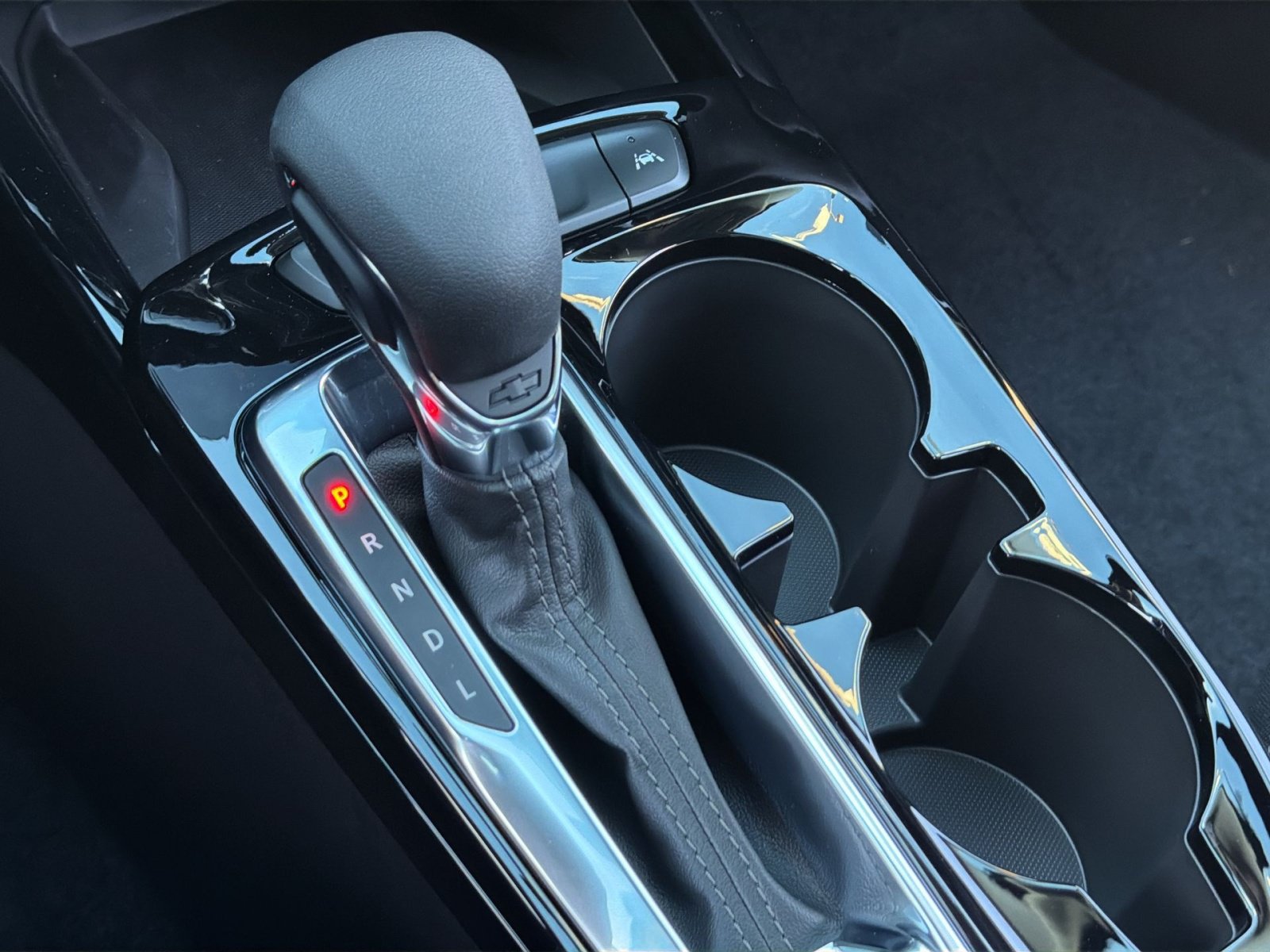 New 2026 Chevrolet Trax ACTIV w/ Sunroof Package FWD image 22