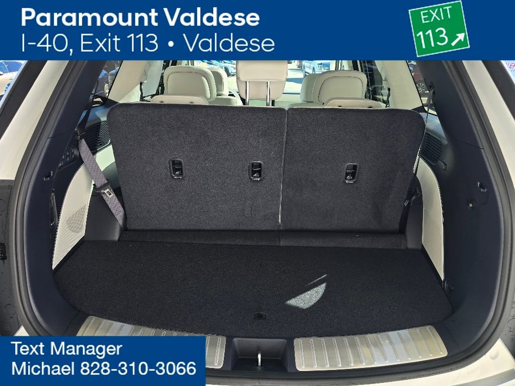 New 2026 Hyundai Palisade Calligraphy image 3