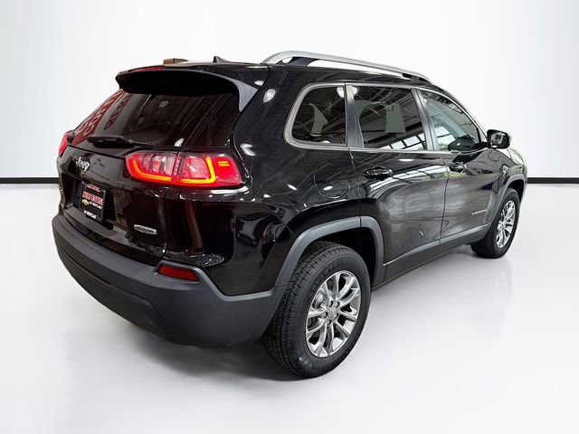 Used 2019 Jeep Cherokee Latitude Plus AWD/4WD image 6